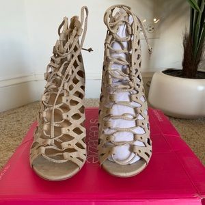 Shoe Dazzle Lace Up Heels